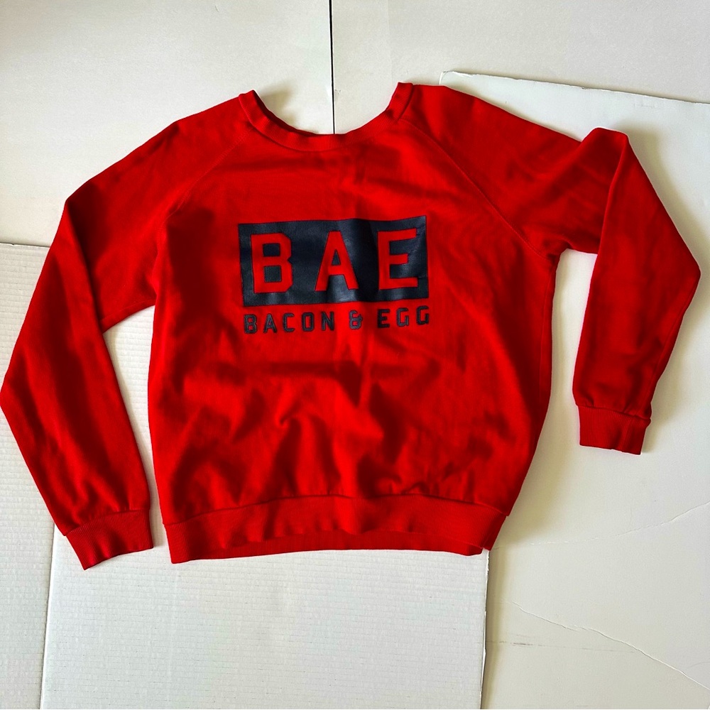 BAE Bacon & Egg Small Pull&Bear Red Sweatshirt Jumper, S - Picture 1 of 4
